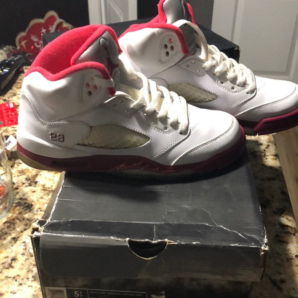 Air Jordan 5
